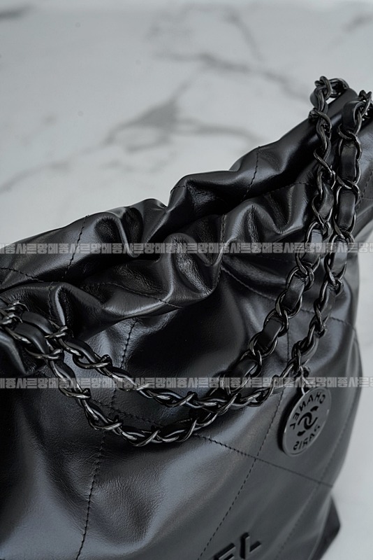 샤넬22핸드백스몰블랙금장 20260206-105430-018루.jpg