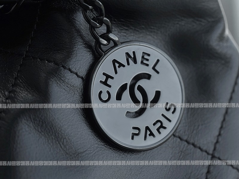 샤넬22핸드백스몰블랙금장 20260206-105431-020루.jpg