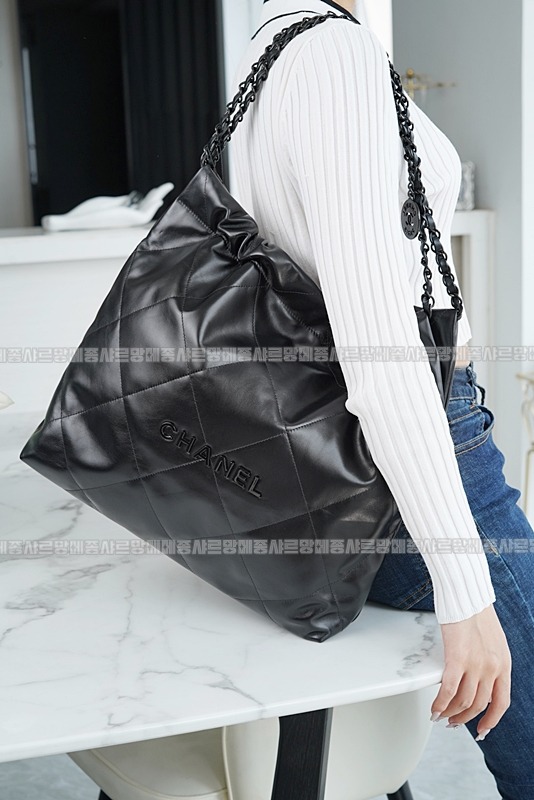 샤넬22핸드백미디움블랙 20260206-110003-001루.jpg