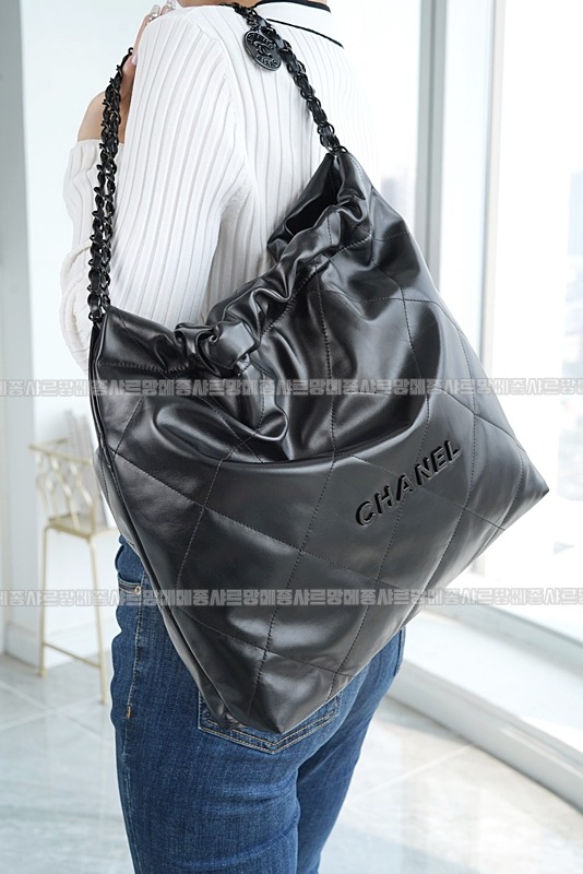 샤넬22핸드백미디움블랙 20260206-110004-004루.jpg