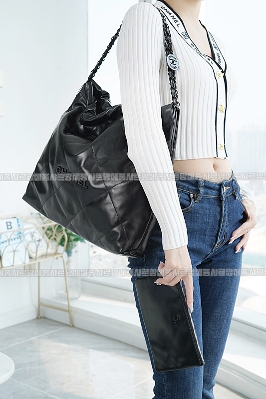 샤넬22핸드백미디움블랙 20260206-110004-005루.jpg
