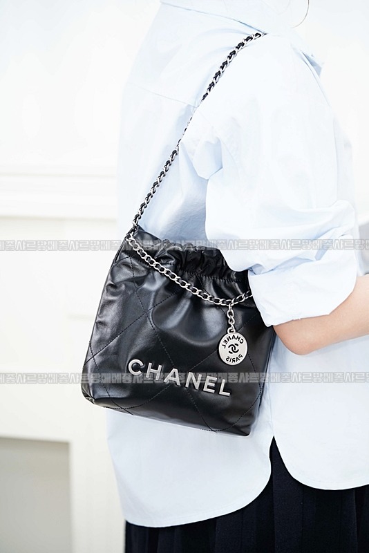 샤넬25백미니블랙은장 20260206-124008-005루.jpg