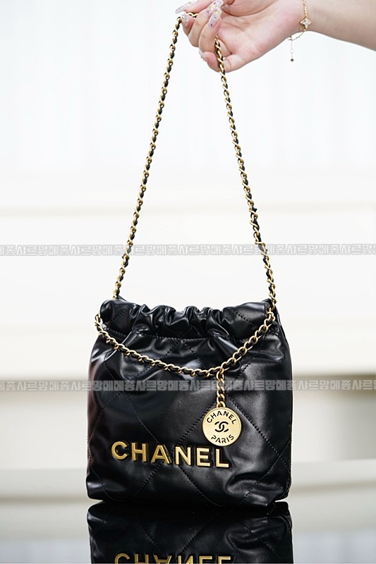 샤넬25백미니블랙금장 20260206-124420-014루.jpg