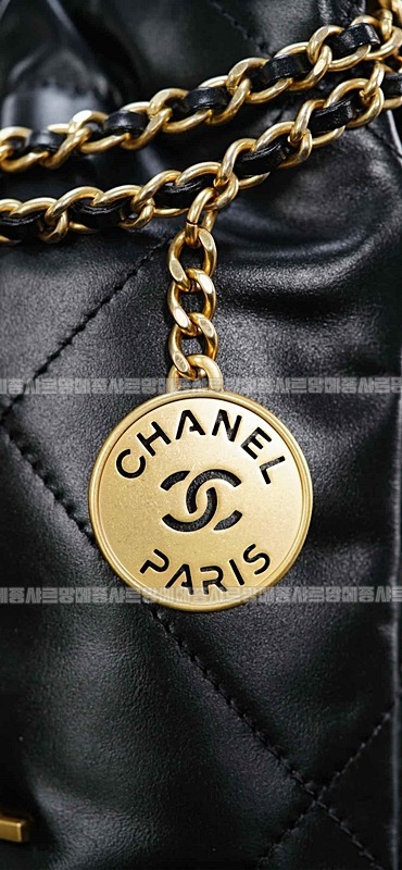 샤넬25백미니블랙금장 20260206-124420-019루.jpg