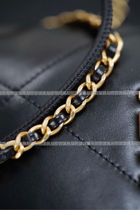 샤넬25백미니블랙금장 20260206-124423-036루.jpg