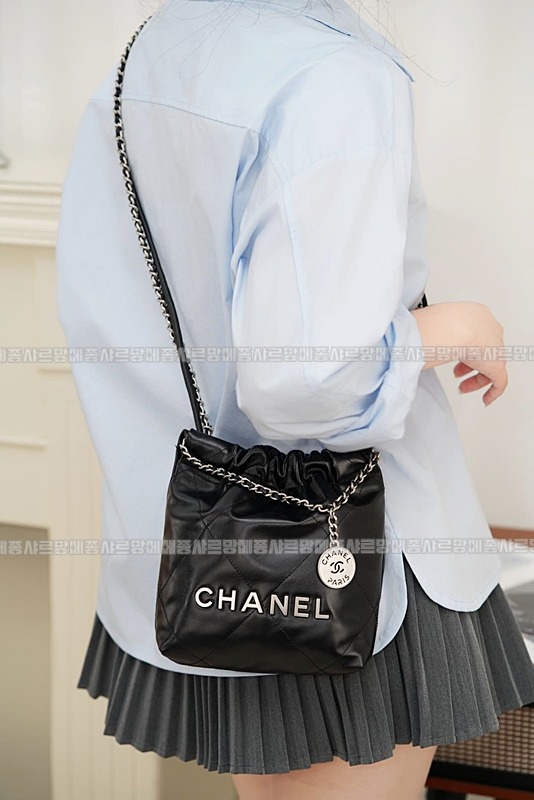 샤넬22미니핸드백블랙은장 20260206-125137-002루.jpg