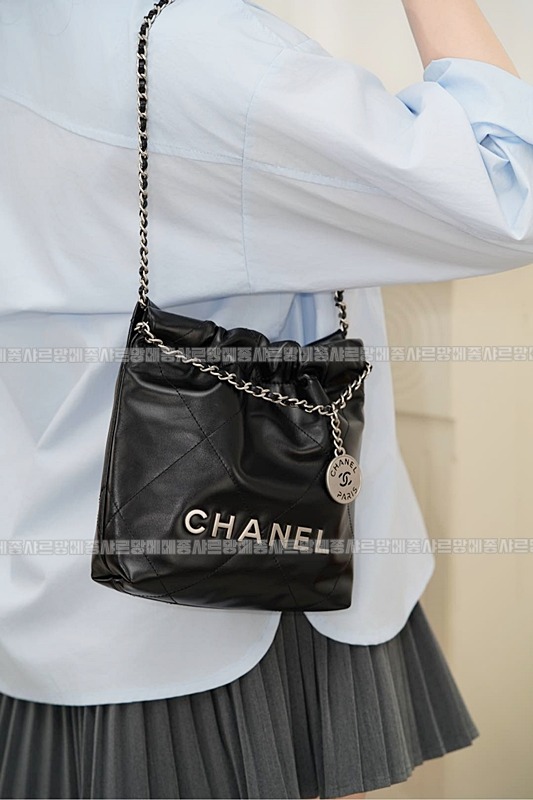 샤넬22미니핸드백블랙은장 20260206-125138-009루.jpg