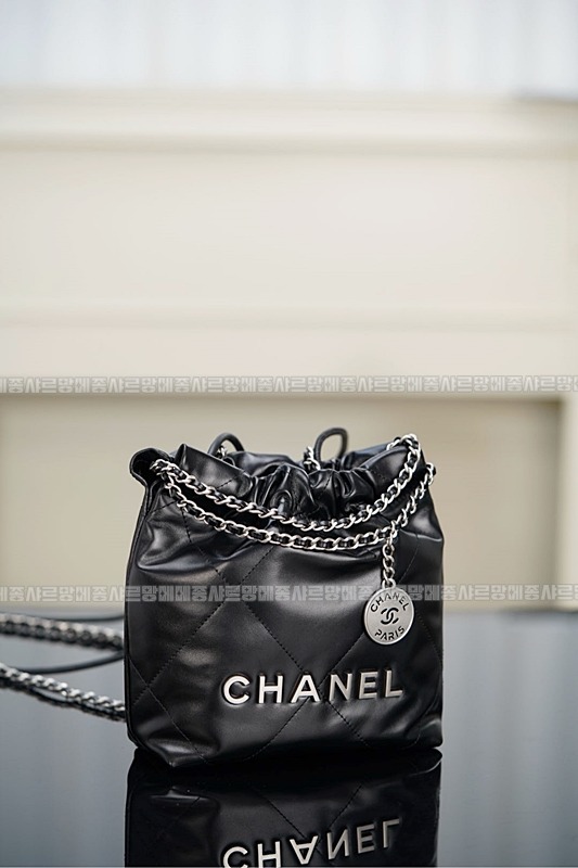 샤넬22미니핸드백블랙은장 20260206-125138-015루.jpg