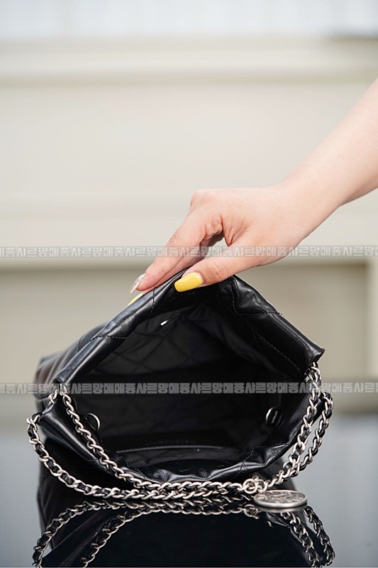 샤넬22미니핸드백블랙은장 20260206-125139-017루.jpg