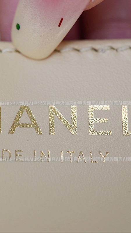 샤넬23미니핸드백화이트금장 20260206-131143-048루.jpg