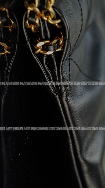 샤넬23미니핸드백블랙금장 20260206-131744-024루.jpg