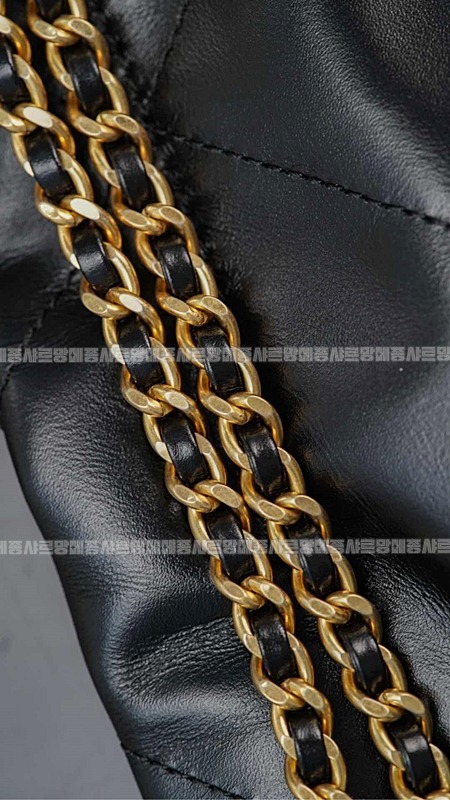 샤넬23미니핸드백블랙금장 20260206-131745-034루.jpg