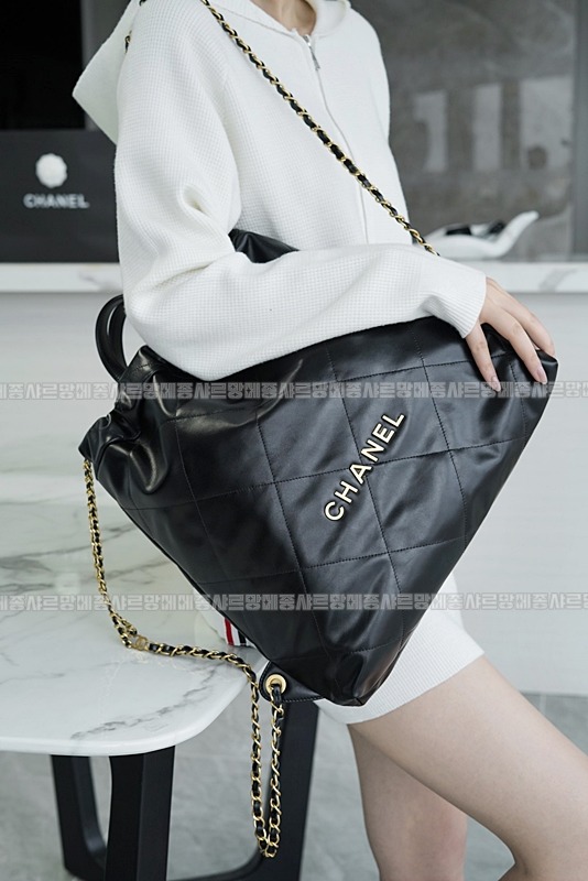 샤넬22백팹라지블랙금장 20260206-134936-007루.jpg