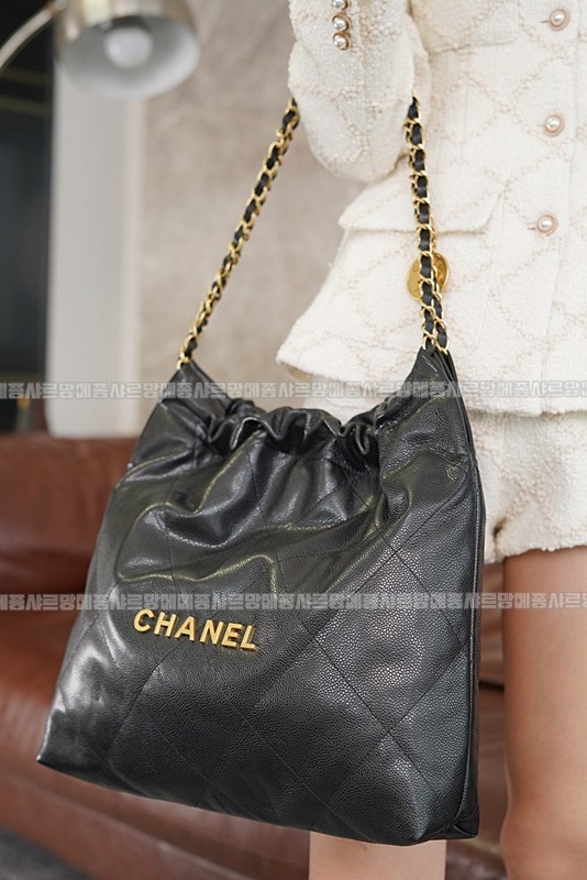 샤넬22백팹미디움블랙금장 20260206-140034-006루.jpg