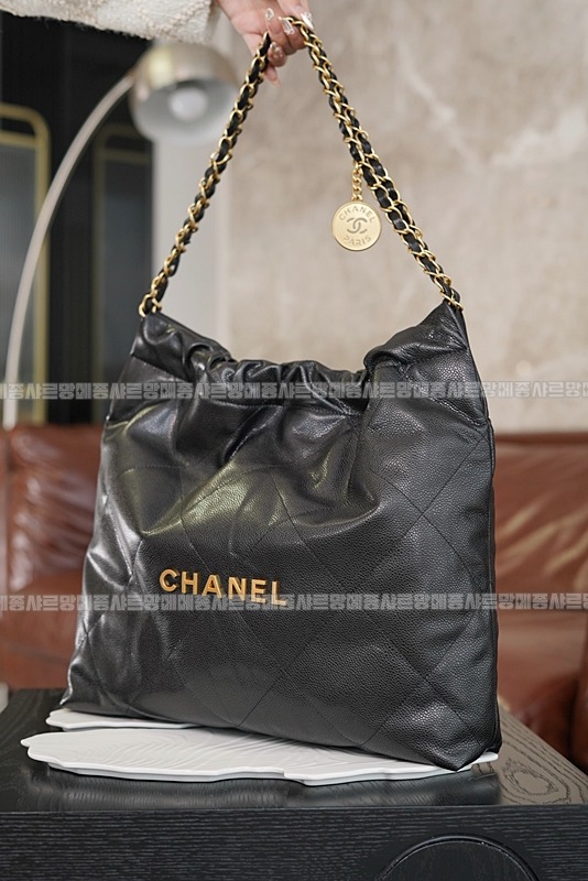 샤넬22백팹미디움블랙금장 20260206-140035-012루.jpg