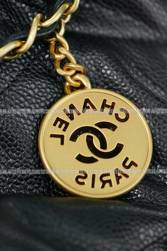 샤넬22백팹미디움블랙금장 20260206-140037-021루.jpg