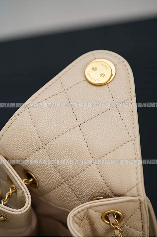 샤넬25스몰호보백 20260206-160117-035루.jpg