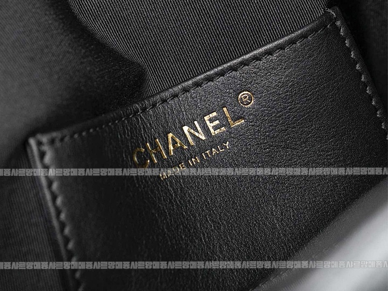 샤넬25C스몰백블랙금장20260207-103722-020루.jpg