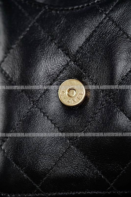 샤넬25B호보백미니 20260207-125118-033루.jpg