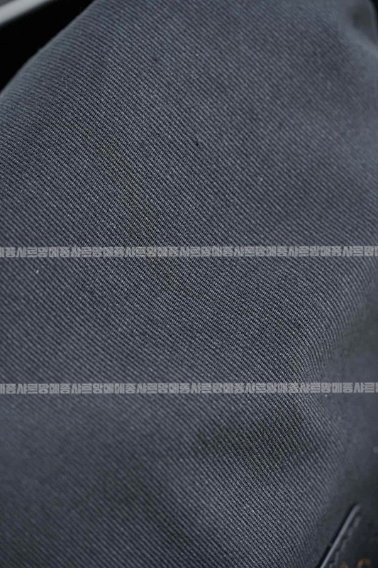 샤넬25A스웨이드및카프스킨체인숄더백 20260207-140848-044루.jpg