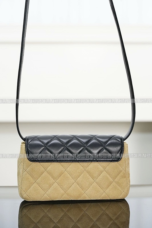 샤넬25A스웨이드플랩백 20260207-150344-011루.jpg