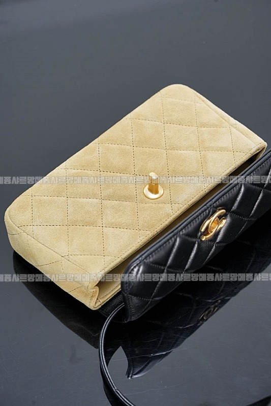 샤넬25A스웨이드플랩백 20260207-150344-014루.jpg