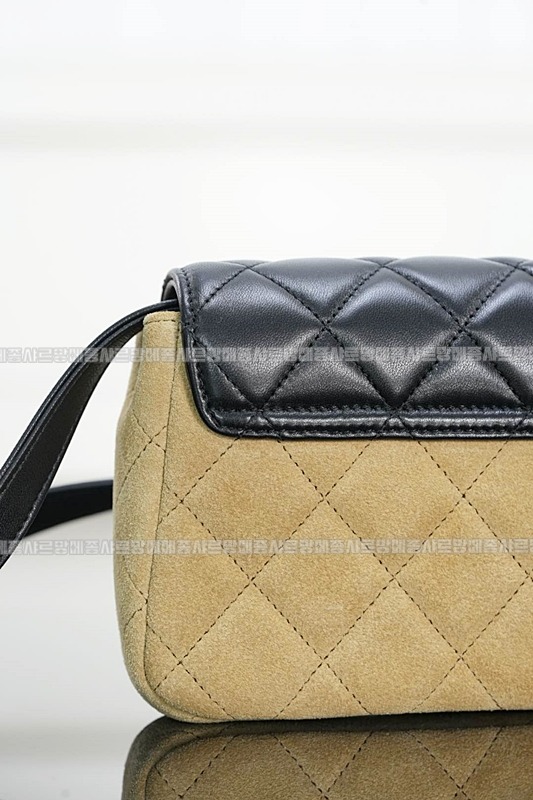 샤넬25A스웨이드플랩백 20260207-150345-022루.jpg