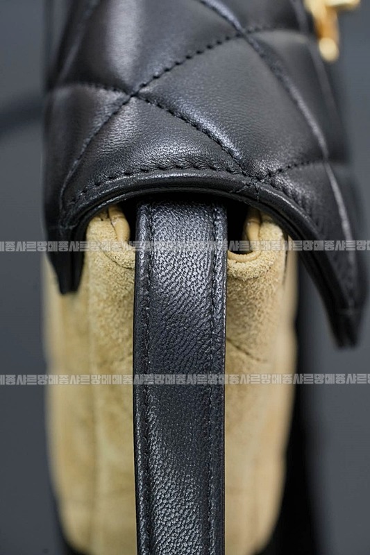 샤넬25A스웨이드플랩백 20260207-150345-024루.jpg