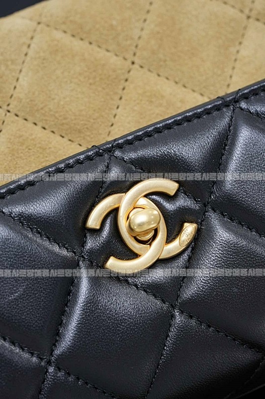 샤넬25A스웨이드플랩백 20260207-150346-025루.jpg