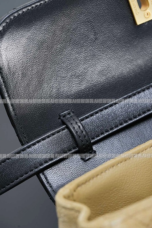 샤넬25A스웨이드플랩백 20260207-150347-037루.jpg