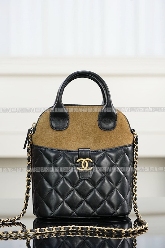 샤넬25A스웨이드카프스킨백 20260207-151255-010루.jpg