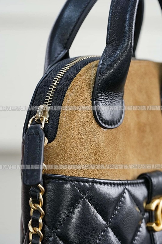 샤넬25A스웨이드카프스킨백 20260207-151256-021루.jpg