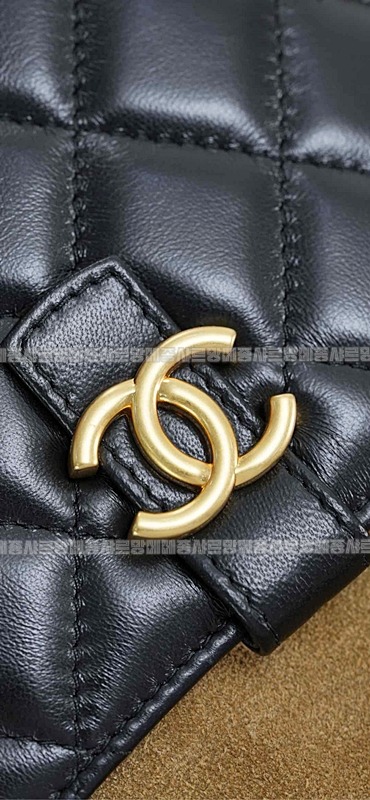 샤넬25A스웨이드카프스킨백 20260207-151257-028루.jpg