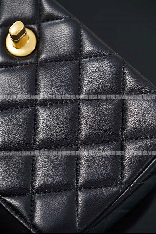 샤넬클래식큰미니쁘띠삭플랩백  20260208-103659-023루.jpg