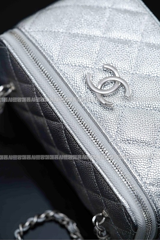 샤넬25B코스메틱케이스  20260208-104640-024루.jpg