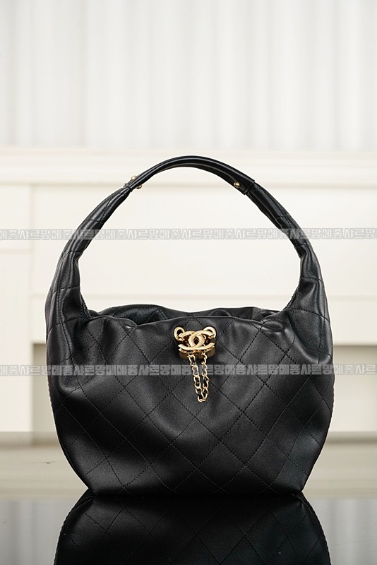 샤넬26C드로스트링호보백  20260208-105651-007루.jpg