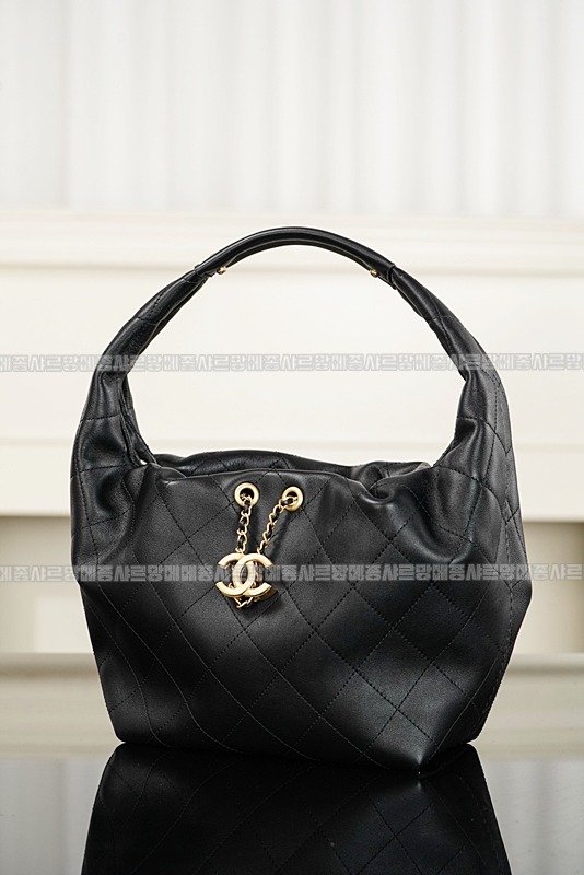샤넬26C드로스트링호보백  20260208-105651-009루.jpg