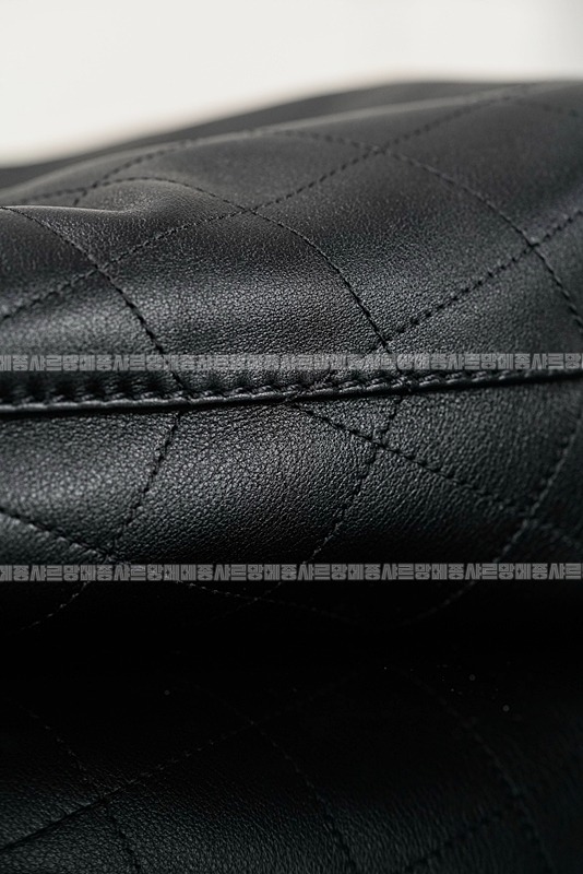 샤넬26C드로스트링호보백  20260208-105652-017루.jpg