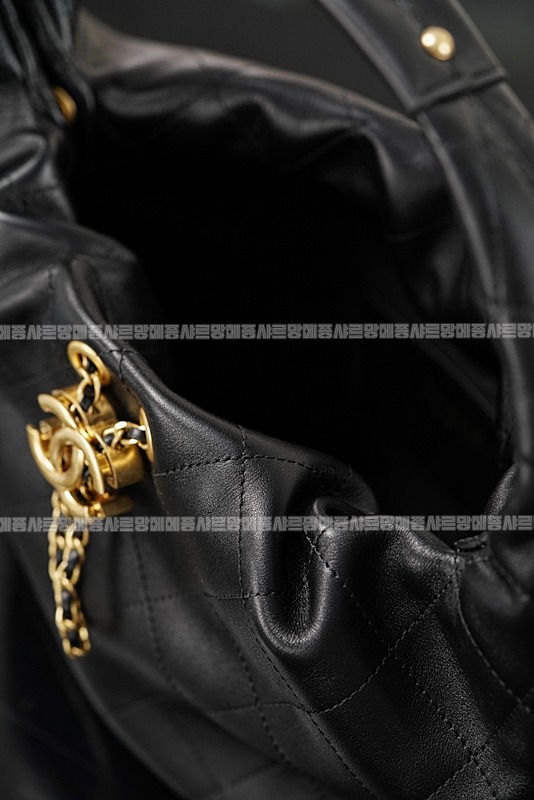 샤넬26C드로스트링호보백  20260208-105653-022루.jpg