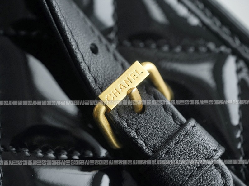 샤넬22K페이전트스쿨메모리백팩  20260208-134044-012루.jpg