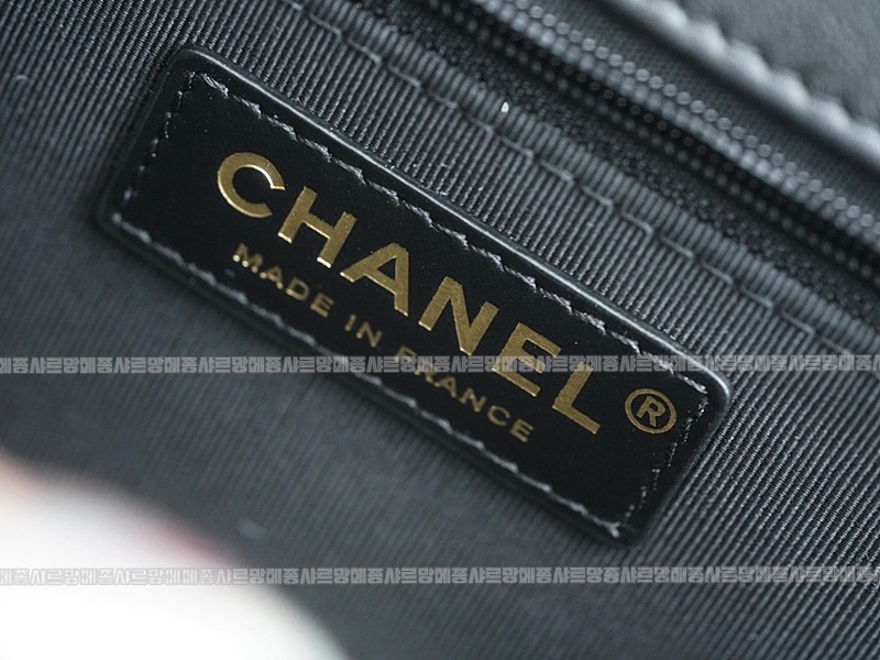 샤넬22K페이전트스쿨메모리백팩  20260208-134045-016루.jpg