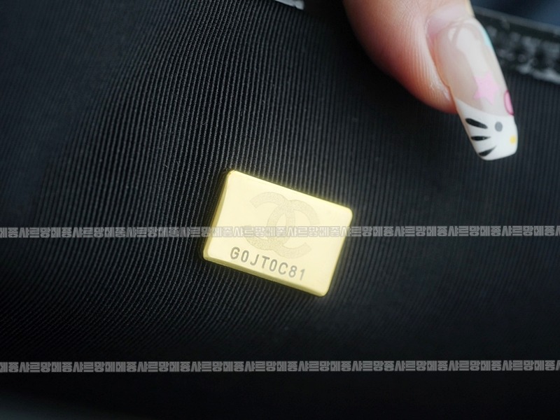 샤넬22K페이전트스쿨메모리백팩  20260208-134045-017루.jpg