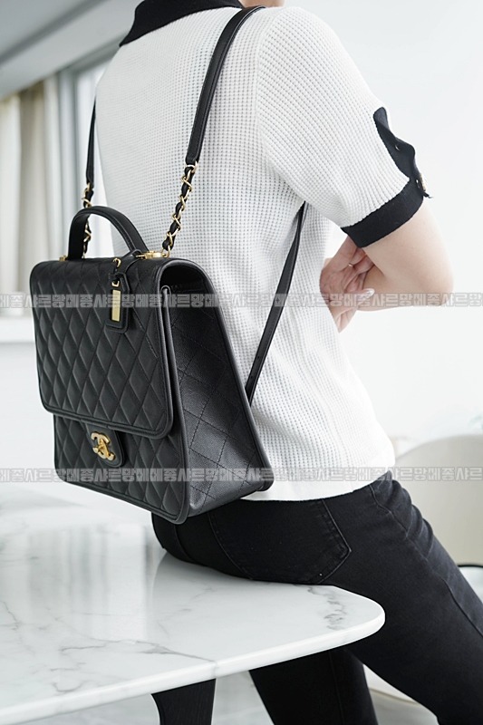 샤넬22K페이전트스쿨메모리백팩  20260208-134046-026루.jpg