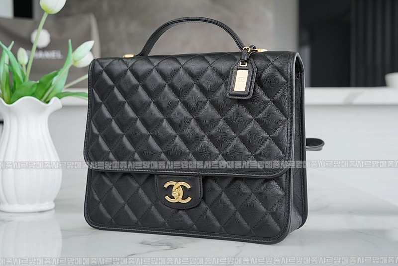 샤넬22K페이전트스쿨메모리백팩  20260208-134046-030루.jpg