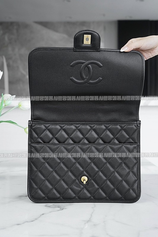 샤넬22K페이전트스쿨메모리백팩  20260208-134046-031루.jpg