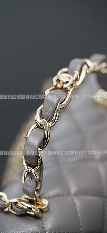 샤넬탑핸들미니랙탱귤러프랩백  20260208-135557-021루.jpg