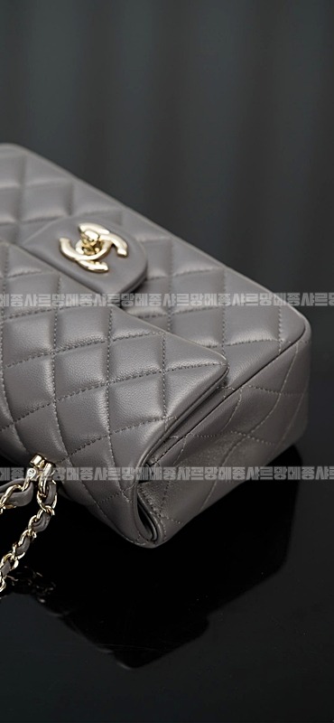 샤넬탑핸들미니랙탱귤러프랩백  20260208-135557-025루.jpg