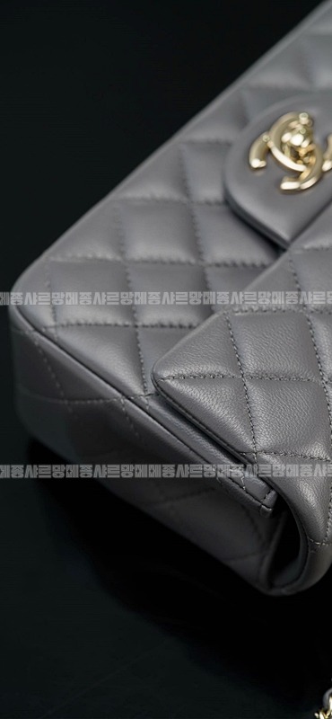 샤넬탑핸들미니랙탱귤러프랩백  20260208-135557-027루.jpg