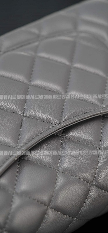 샤넬탑핸들미니랙탱귤러프랩백  20260208-135557-028루.jpg