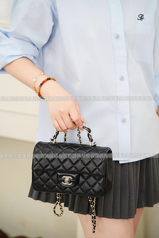 샤넬탑핸들미니랙탱귤러프랩백  20260208-140317-003루.jpg